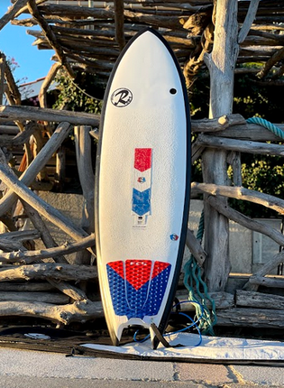 Custom KAHE electric surfboard