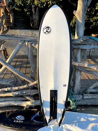 Custom KAHE electric surfboard